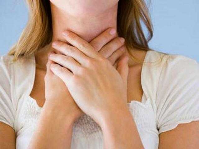 Истерический ком в горле: избавление, симптомы, лечение