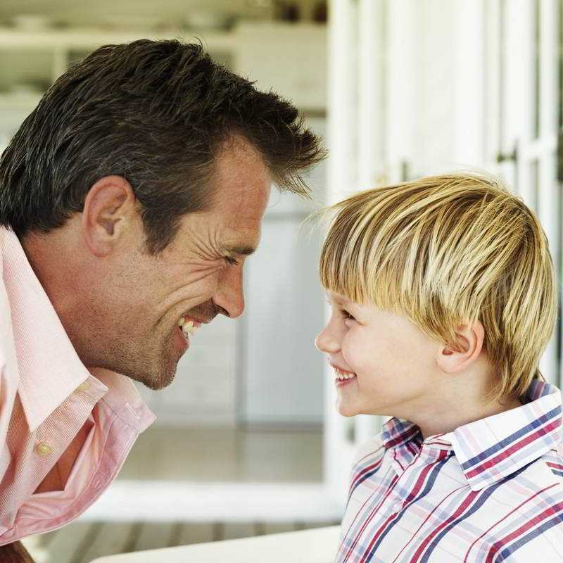 Отчим: как наладить отношения с ребенком?
