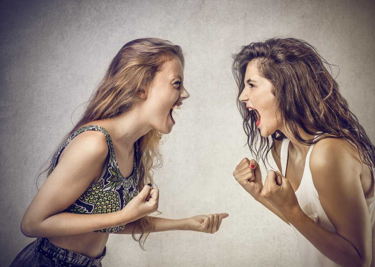 Женская дружба: правда или миф