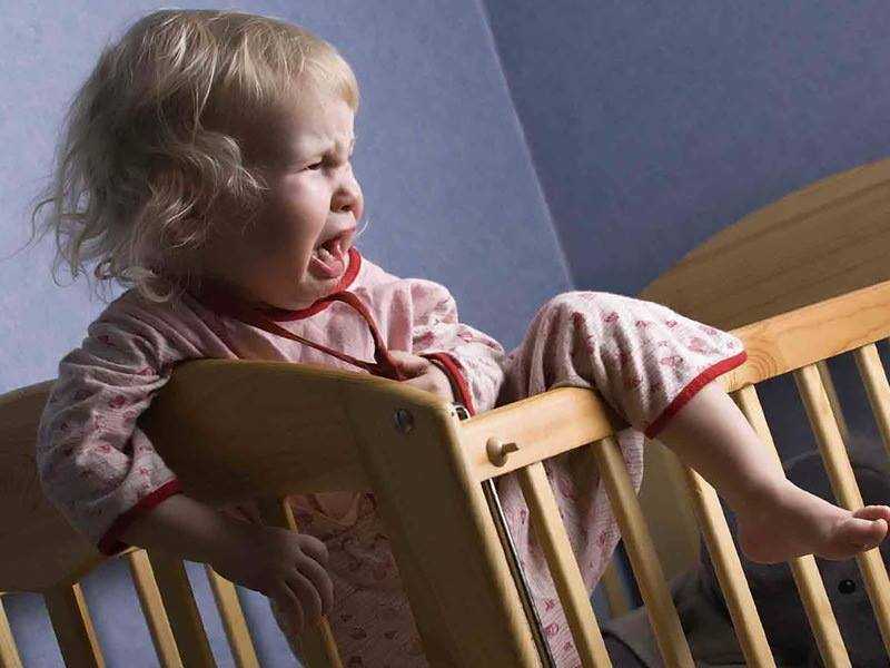 Как вести себя родителям, если у ребенка 3–4 лет постоянно случаются истерики, советы психолога