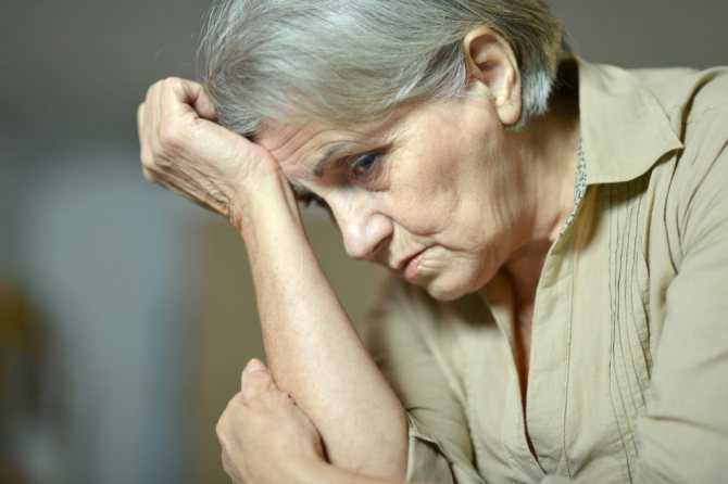 Боязнь старости: как называется страх взросления, почему возникает фобия, как проявляется, как избавиться от геронтофобии, советы психолога