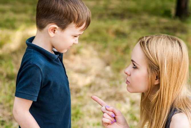 Как отучить ребенка драться: советы детских психологов