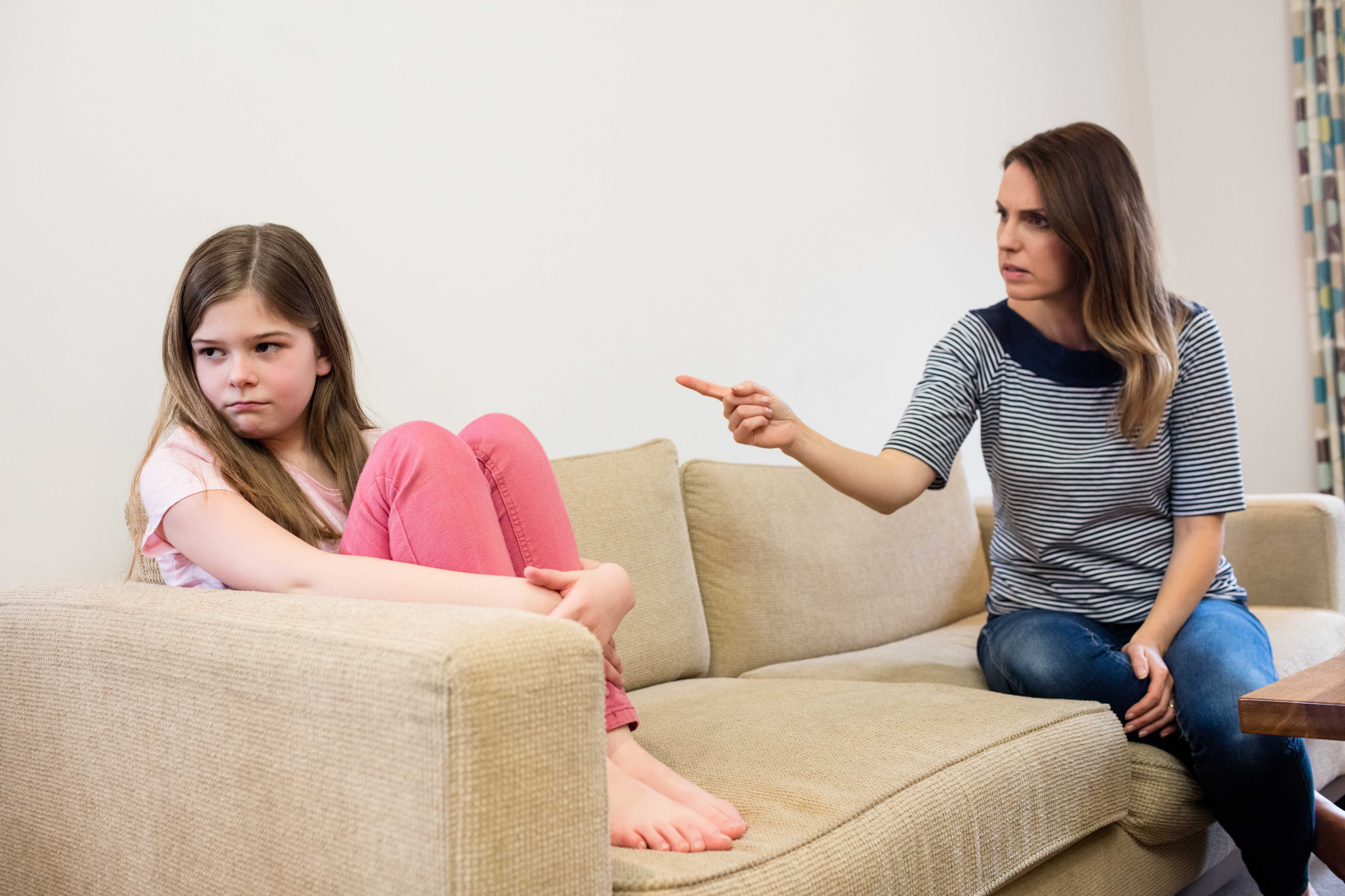 Что делать, если родители тебя не любят: определение и понятие родительской любви, материнский инстинкт и советы психолога