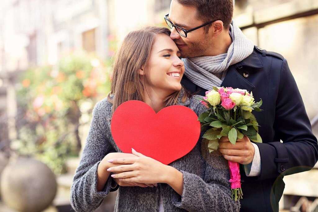 Как понять, что мужчина влюблен всерьез и надолго: основные признаки