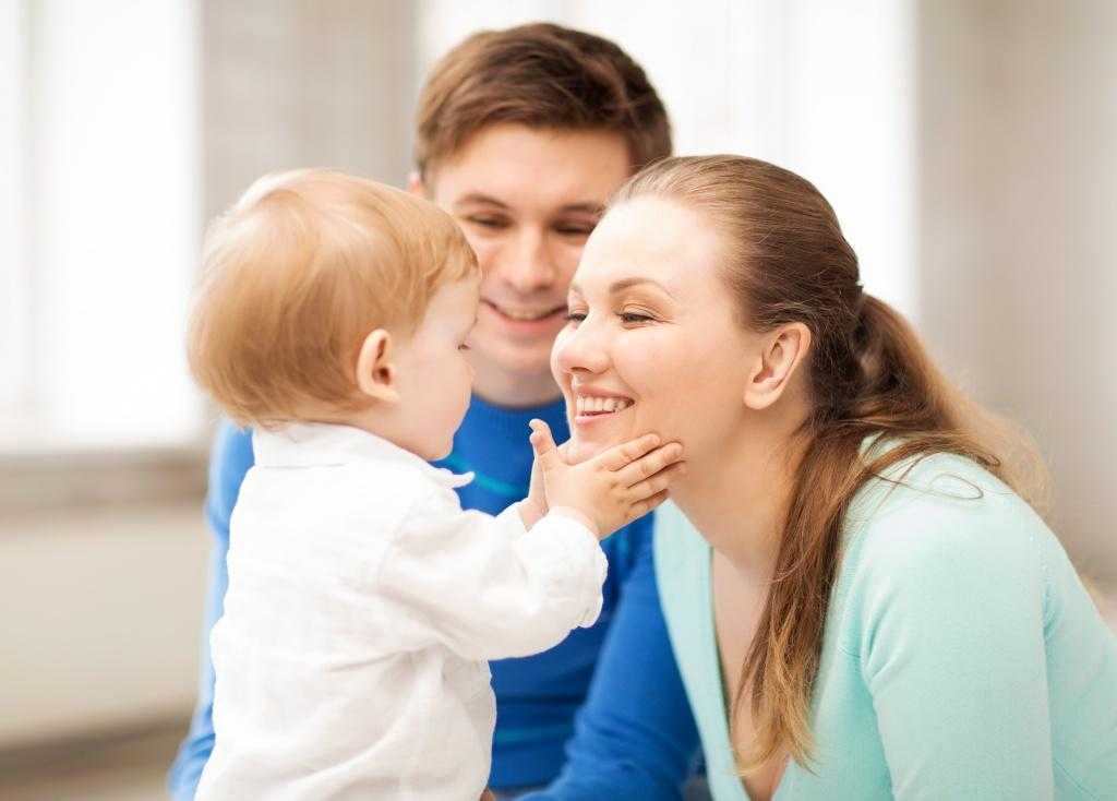 Как полюбить своего ребенка? 2 совета психологов, консультации