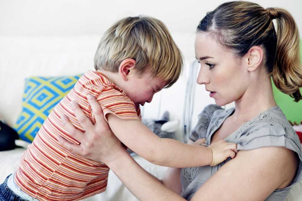 Как стать крутой мамой для сына: советы психолога