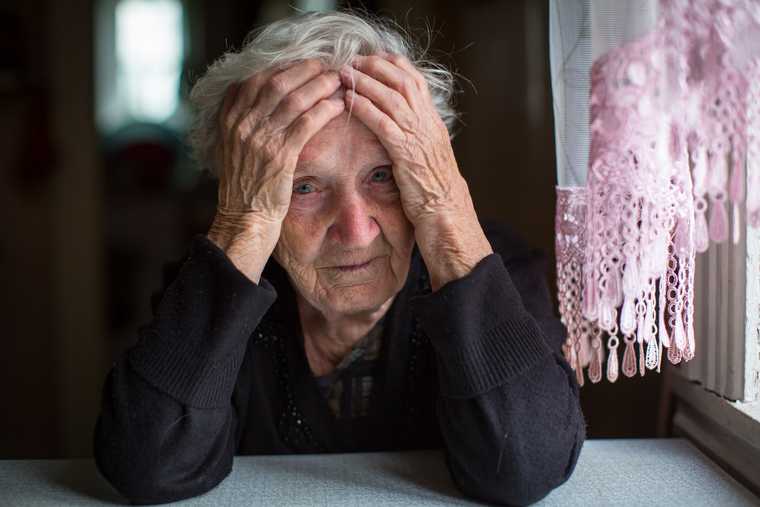 Боязнь старения и страх старости (геронтофобия): как не боятся и в чём причины?