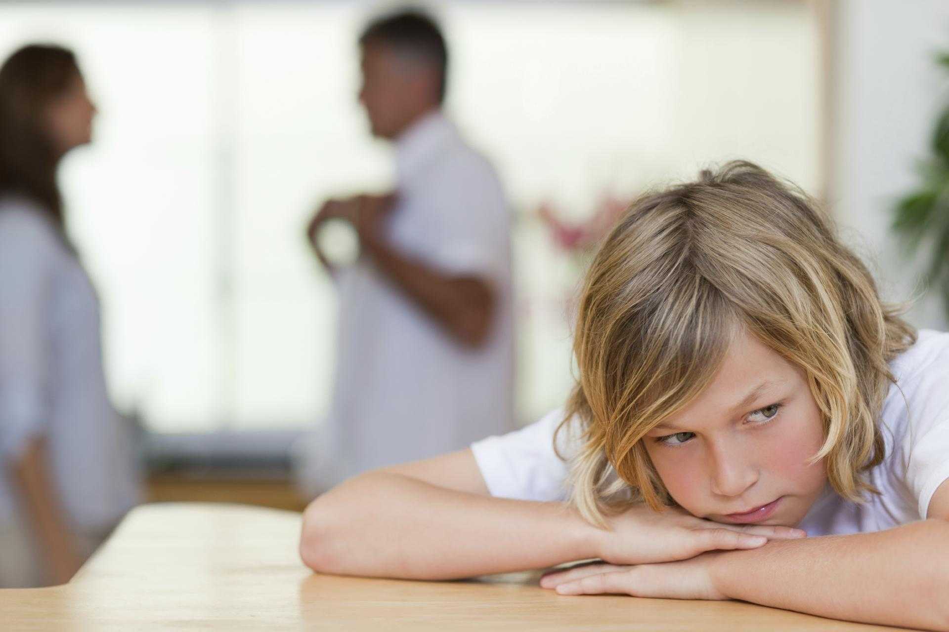Депрессия у детей: как вывести из нее, признаки и симптомы, причины депрессии у подростков