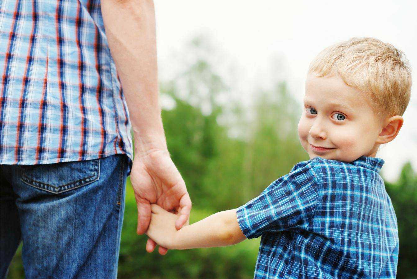 Как можно наладить отношения с сыном: основные правила