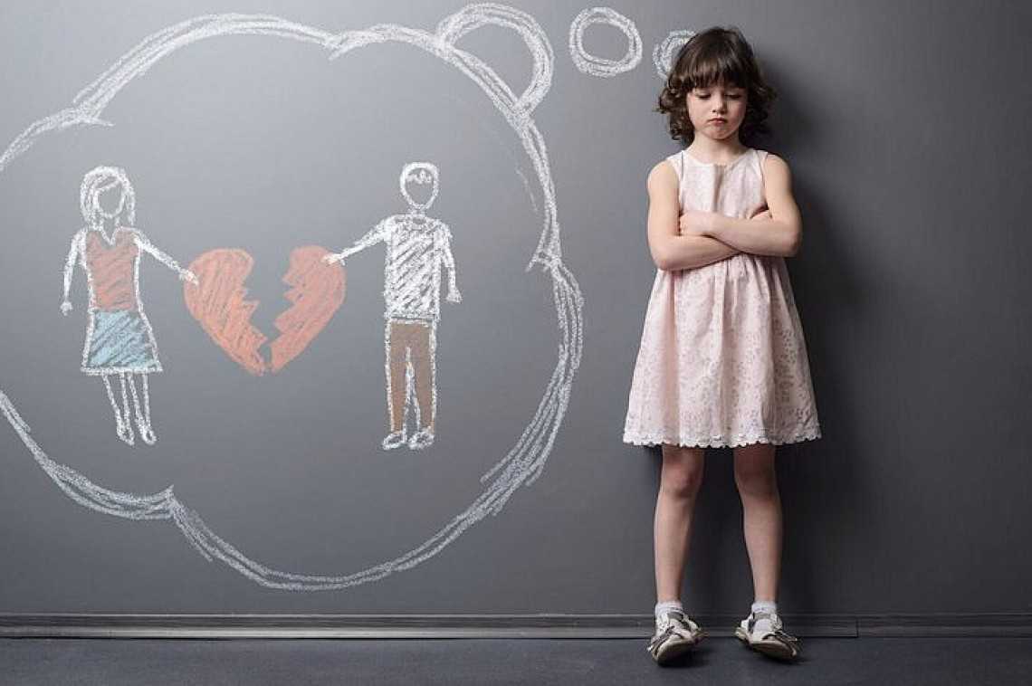 Что делать, если родители разводятся: влияние расставания на психику ребенка, как помочь малышу