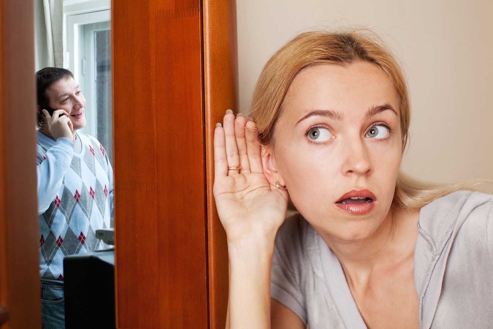 Как перестать ревновать и подозревать мужа: советы семейного психолога