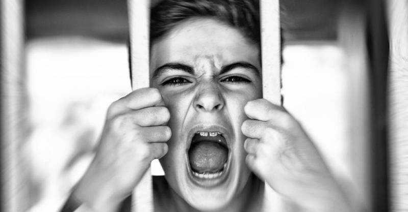 Злость не со зла: какие эмоции прячутся за нашими вспышками гнева и почему так происходит