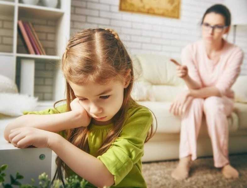 Почему между родителями и детьми возникает непонимание