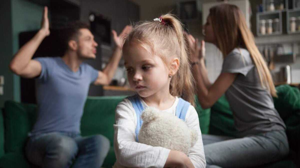 8 признаков того, что вы были подвержены эмоциональному насилию в детстве