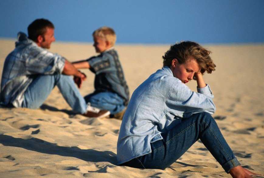 Как помочь ребенку пережить развод родителей — советы психолога