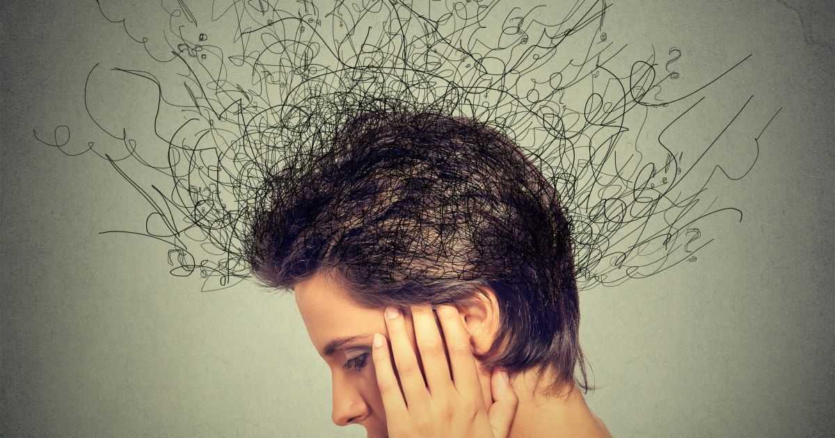 Странное ощущение в голове и головокружение: симптомы, лечение