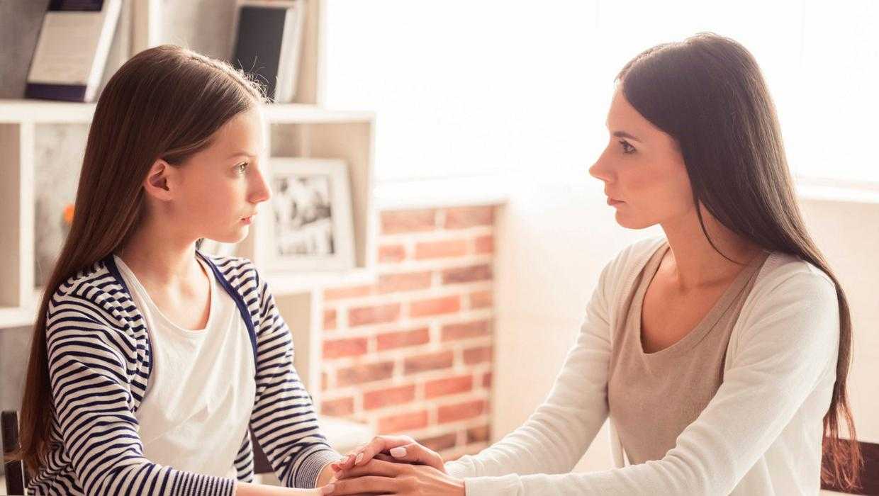 Когда уходит детство: как наладить близкие отношения с дочерью – подростком или уже взрослой