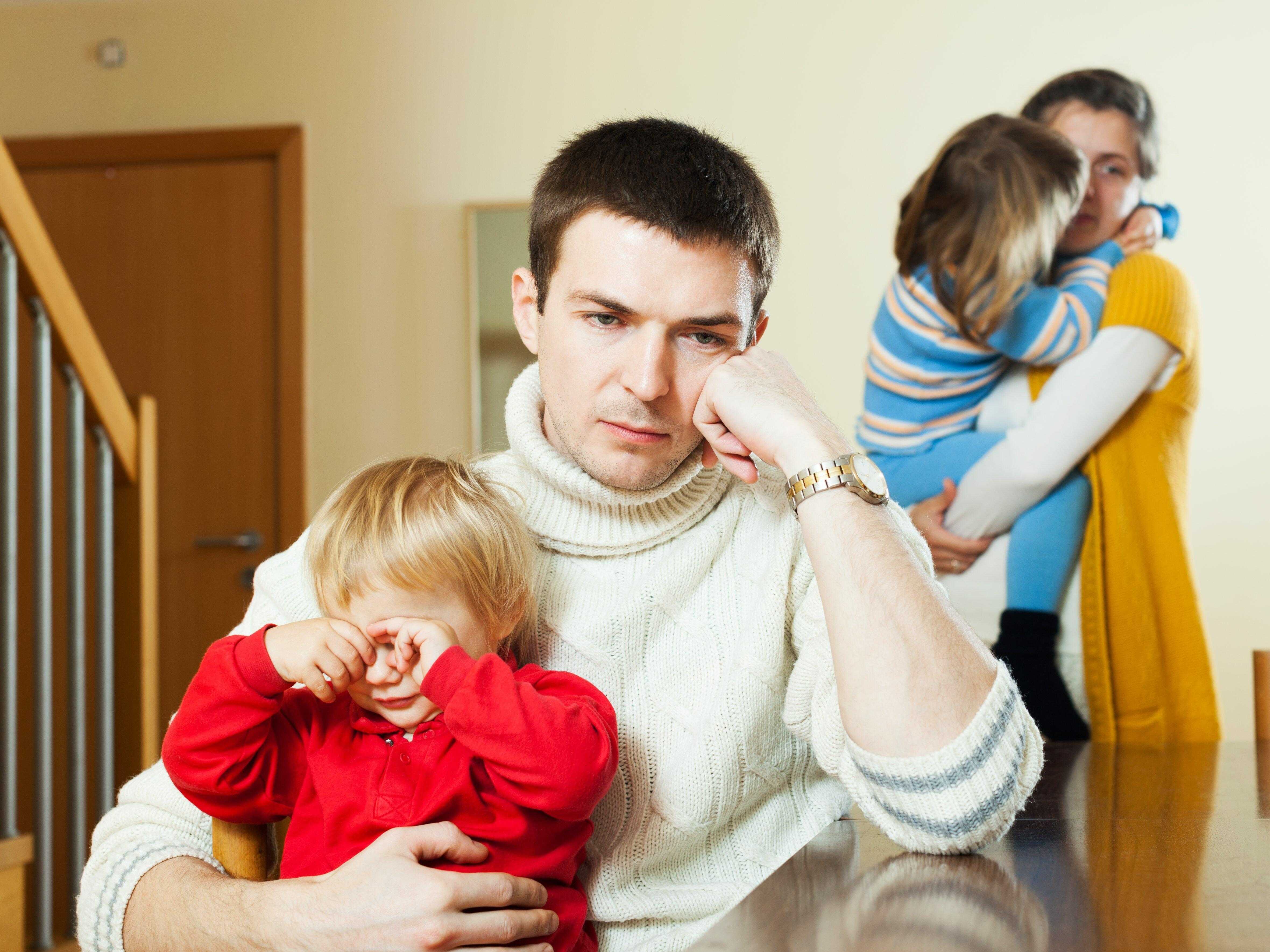 Дети от первого брака: семейные проблемы и ошибки в общении с ними