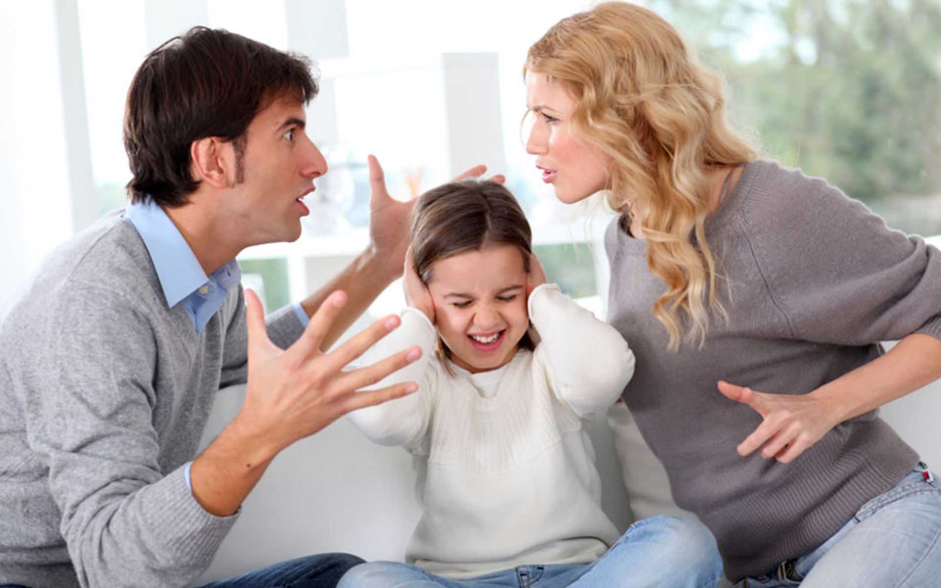 Как помириться с мамой или папой после сильной ссоры, если они не хотят разговаривать