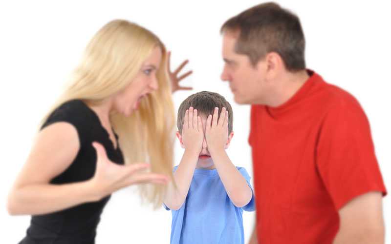 Взрослая дочь не хочет работать: совет психолога, что делать в этой ситуации и как заставить ее устроиться?