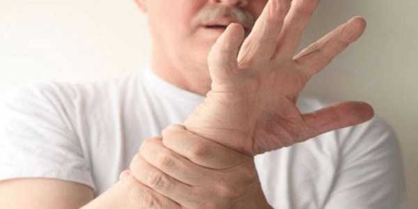 Тремор рук — причины, лечение народными средствами, препараты