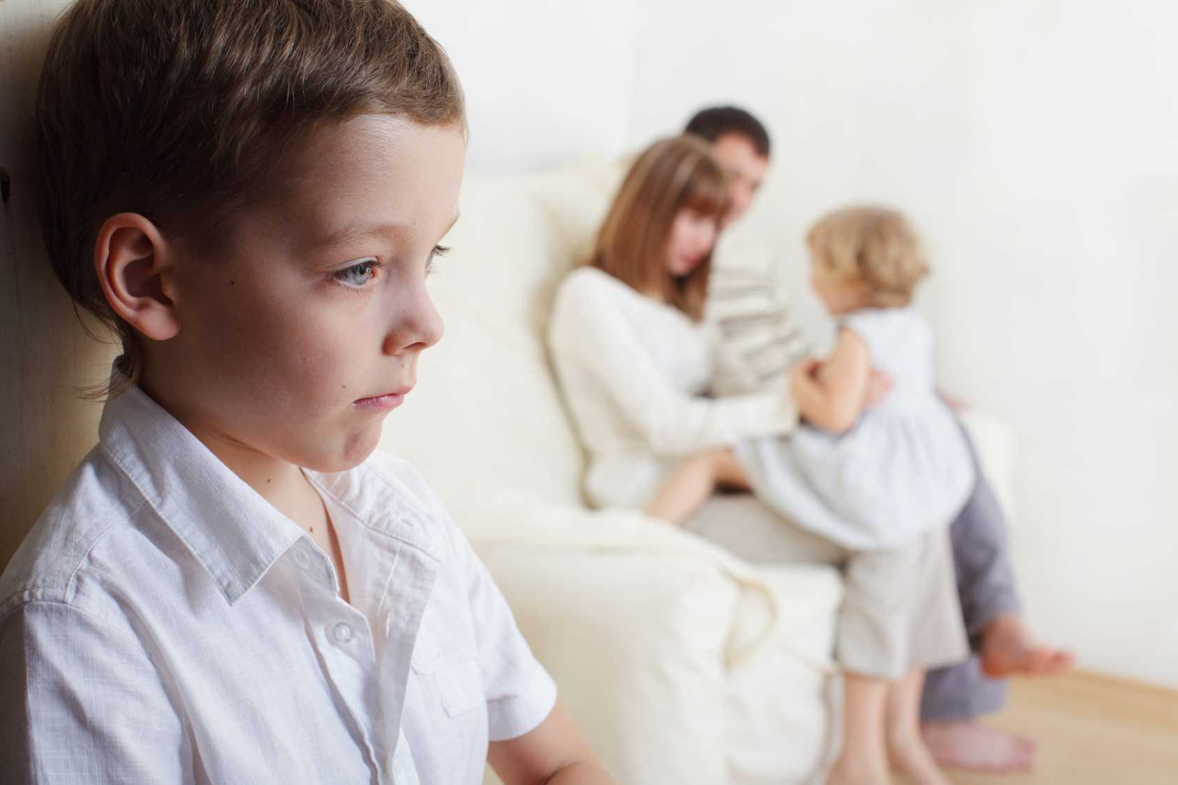 Как полюбить своего ребенка, если он раздражает | medeponim.ru